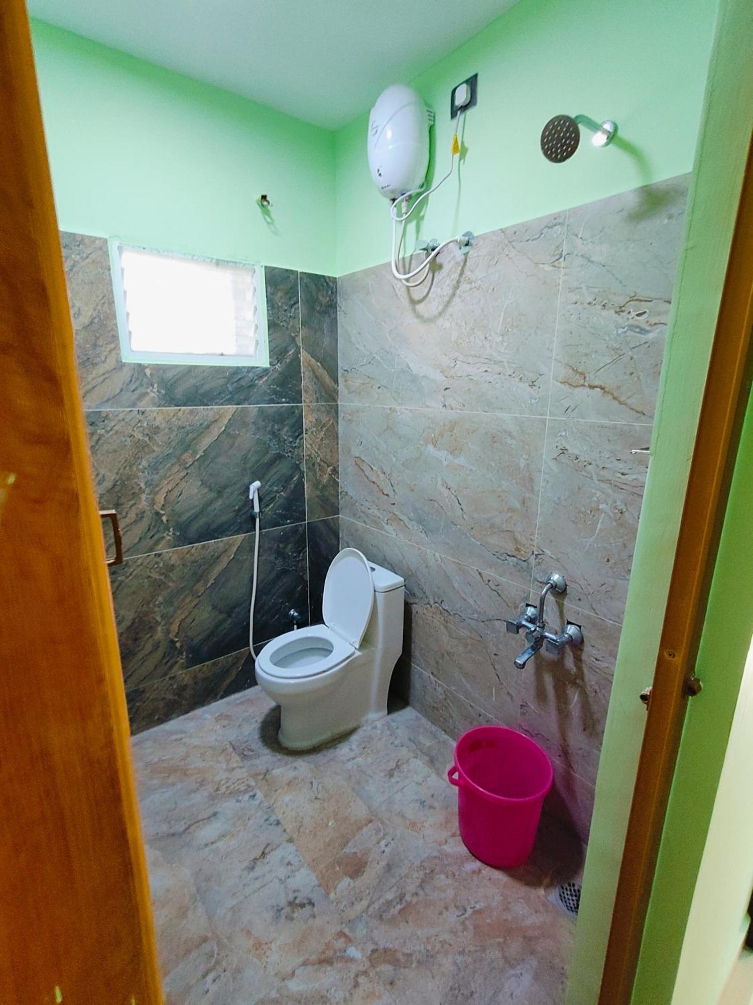 Nivas Hill View Homestay Tiruvannāmalai Eksteriør billede